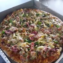 West Coast Master's pizza