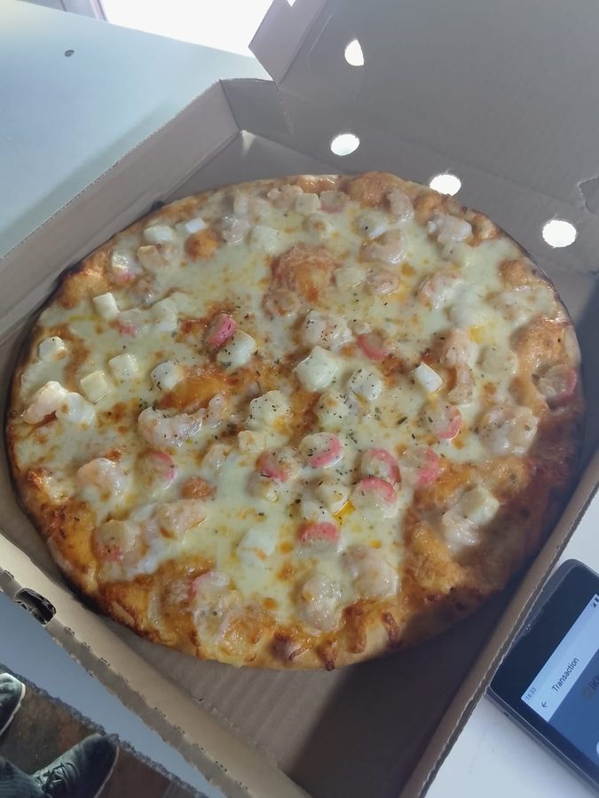 Seafood Pizza